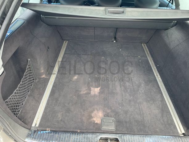Mercedes-Benz E 320 CDi · Ano 2003