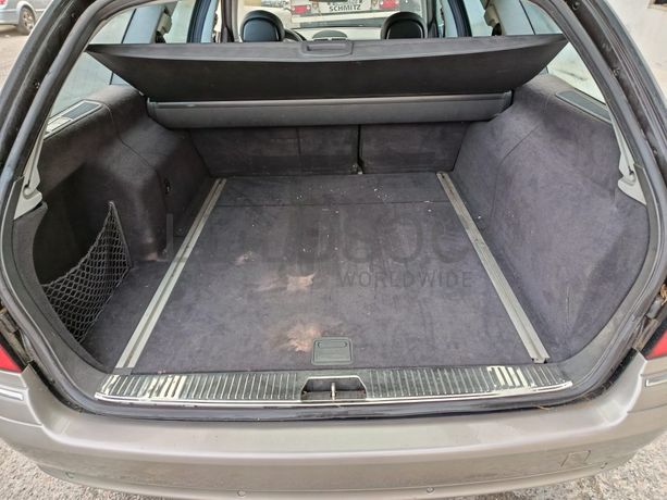 Mercedes-Benz E 320 CDi · Ano 2003