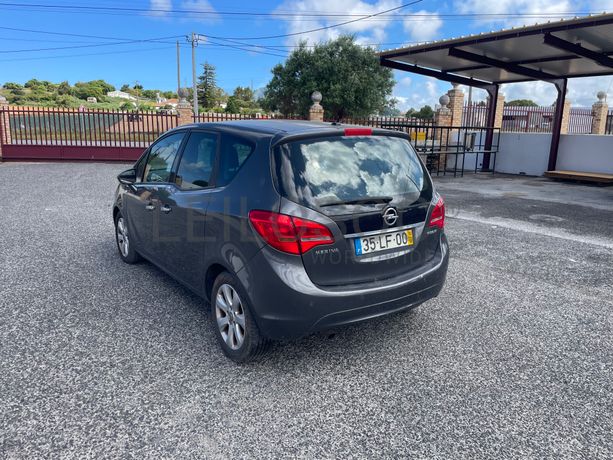 Opel Meriva · Ano 2010
