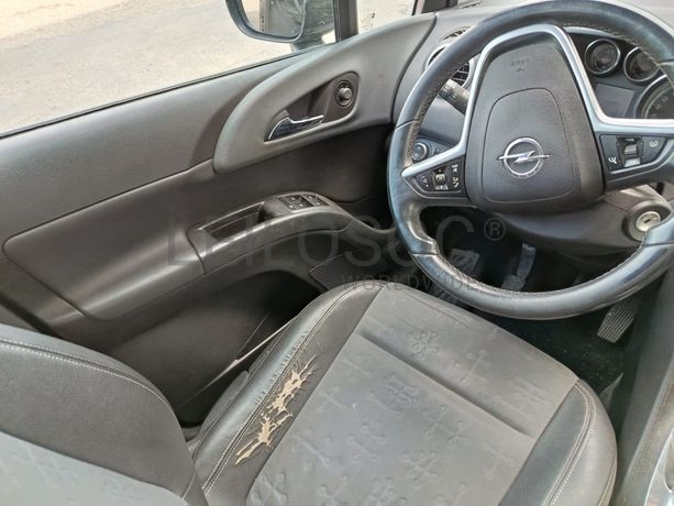 Opel Meriva · Ano 2010