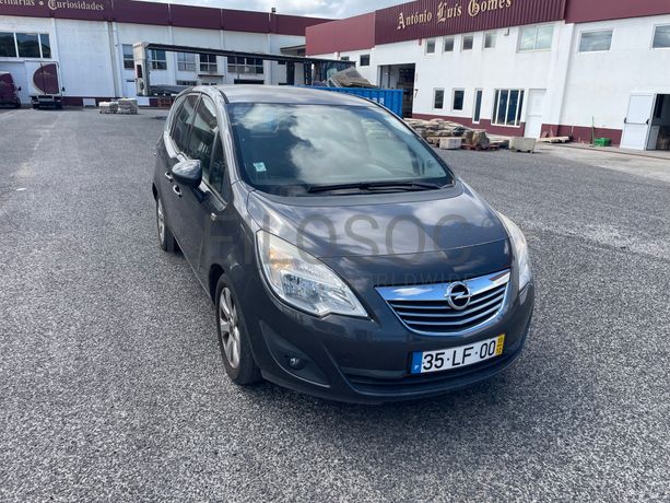 Opel Meriva · Ano 2010