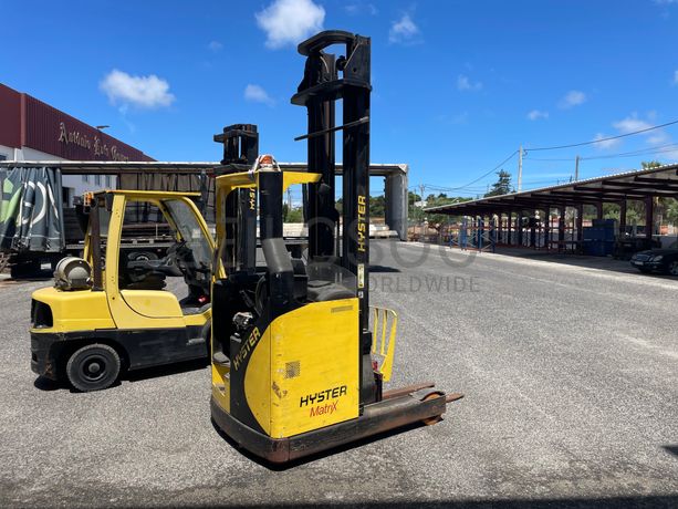 Stacker Hyster