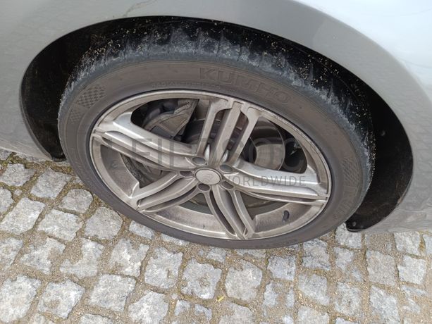 Audi A8 · Ano 2010