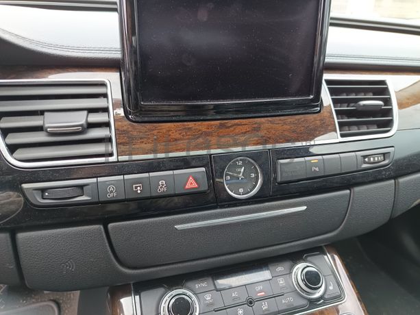 Audi A8 · Ano 2010