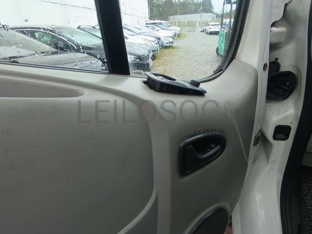 Renault Trafic · Ano 2007