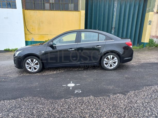 Chevrolet Cruze · Ano 2012