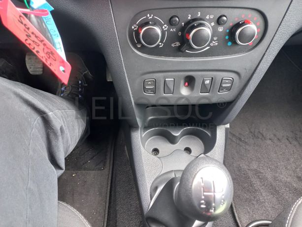 Dacia Sandero · Ano 2018 