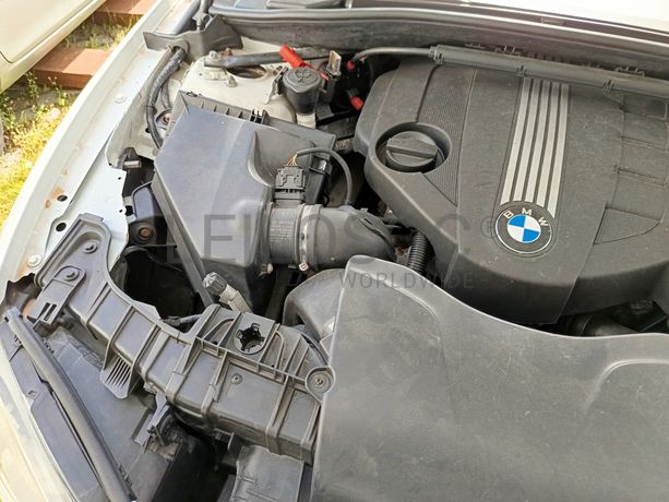 BMW 118d · Ano 2010   