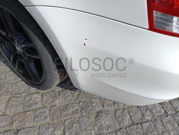 BMW 118d · Ano 2010   