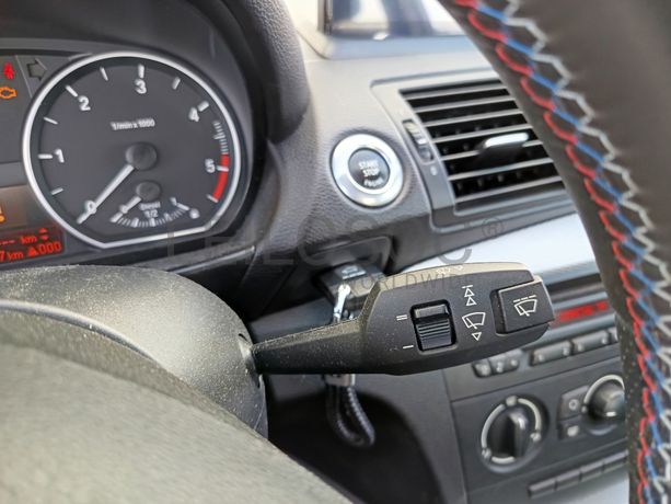 BMW 118d · Ano 2010   