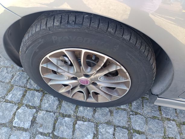 Fiat Punto Evo · Ano 2012