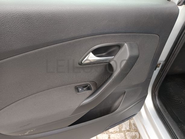 Volkswagen Polo · Ano 2009