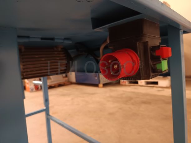 Máquina Corte Madeira