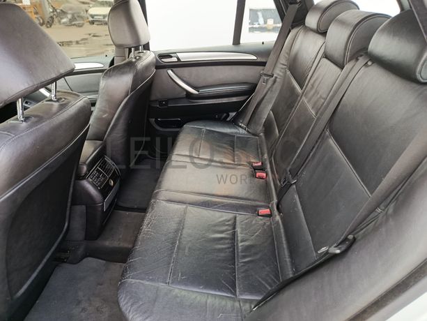 BMW X5 · Ano 2001