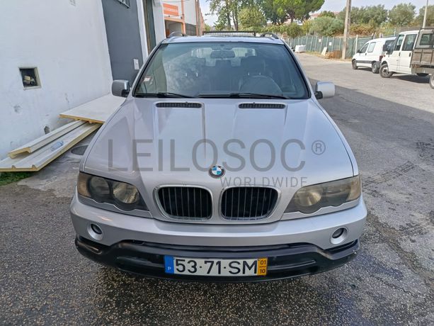 BMW X5 · Ano 2001