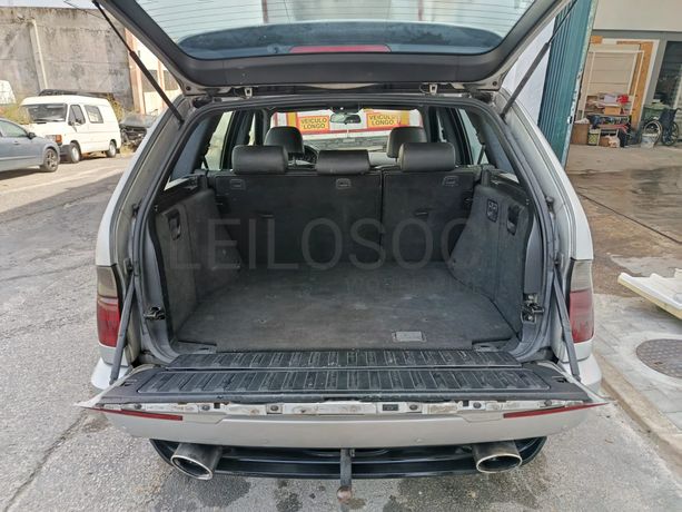 BMW X5 · Ano 2001
