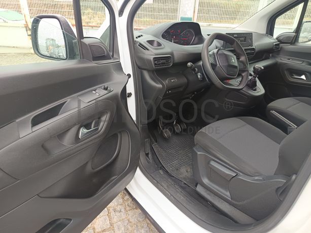 Peugeot Rifter · Ano 2021