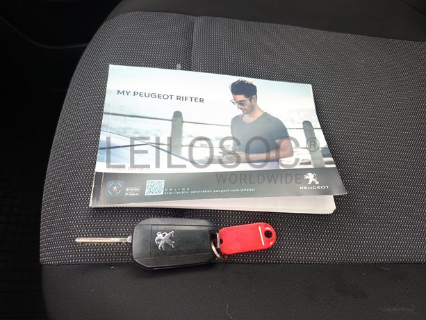 Peugeot Rifter · Ano 2021