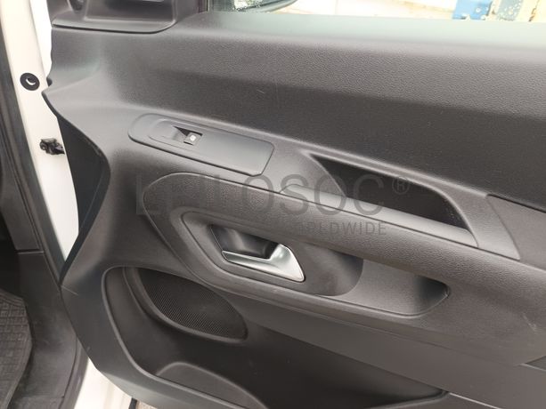 Peugeot Rifter · Ano 2021