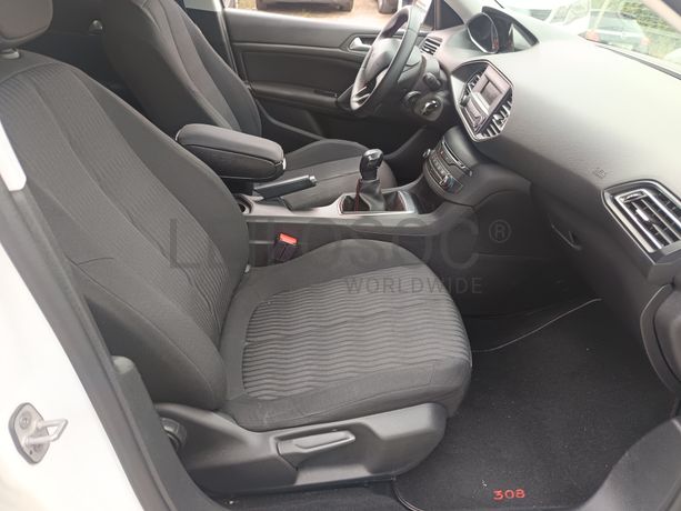 Peugeot 308 · Ano 2014