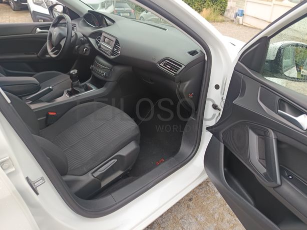 Peugeot 308 · Ano 2014