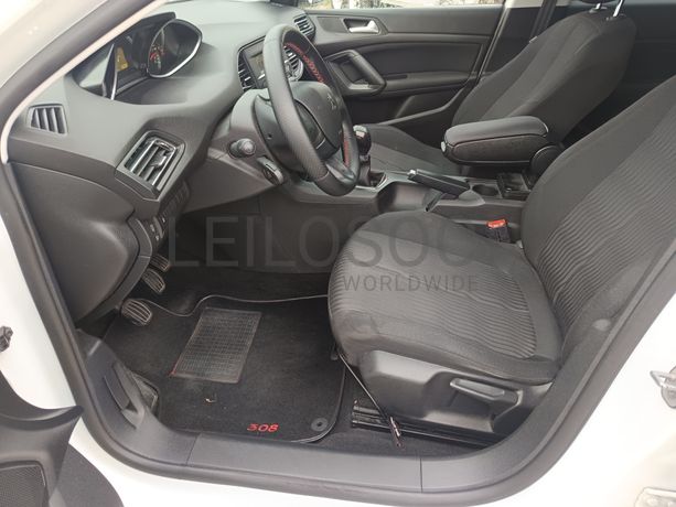 Peugeot 308 · Ano 2014