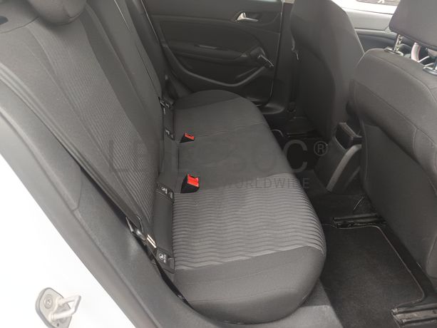 Peugeot 308 · Ano 2014