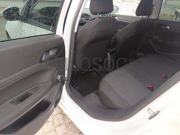 Peugeot 308 · Ano 2014