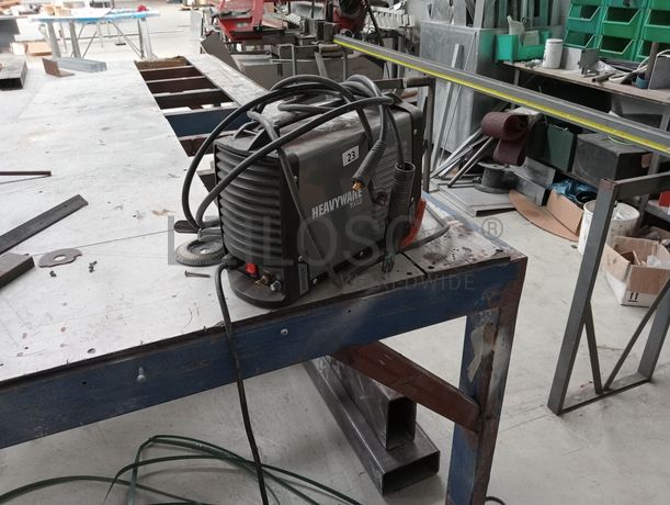 Máquinas e Equipamentos para Serralharia Industrial