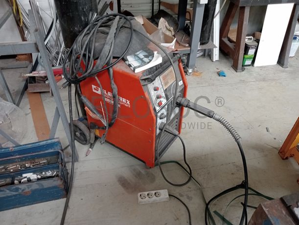 Máquinas e Equipamentos para Serralharia Industrial