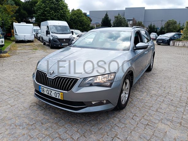 Skoda SUPERB · Ano 2016