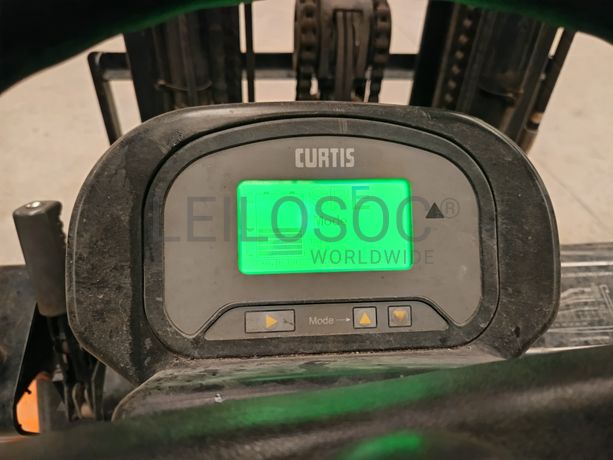 Empilhador Elétrico