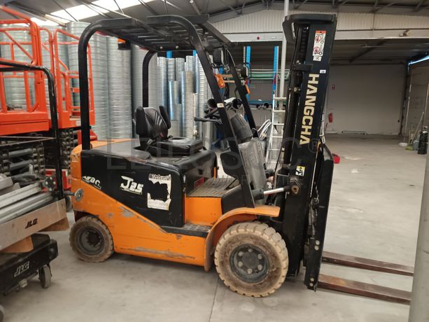 Empilhador Elétrico