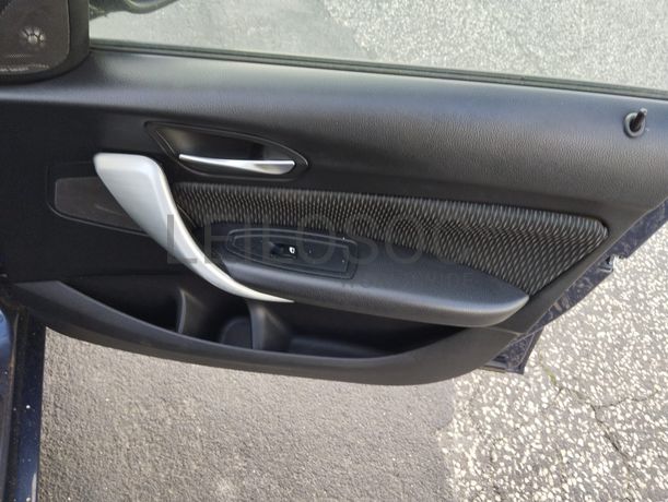 BMW 116 d · Ano 2013