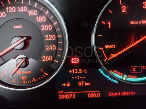 BMW 116 d · Ano 2013