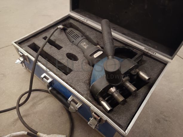 Máquina de Fechamento de Costura