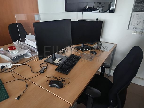 Equipamento de Apoio à Indústria