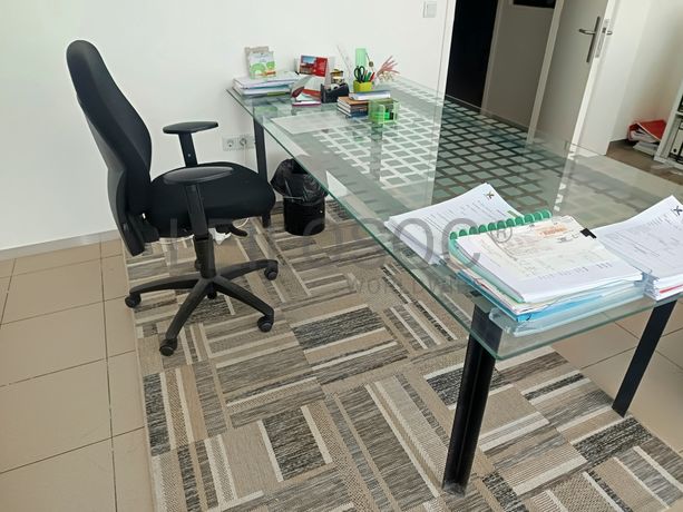 Equipamento de Apoio à Indústria