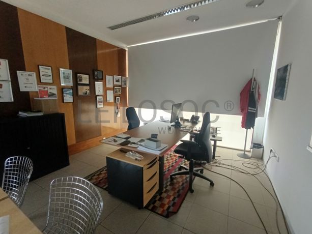 Equipamento de Apoio à Indústria