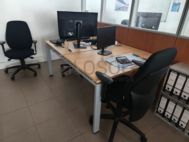 Equipamento de Apoio à Indústria