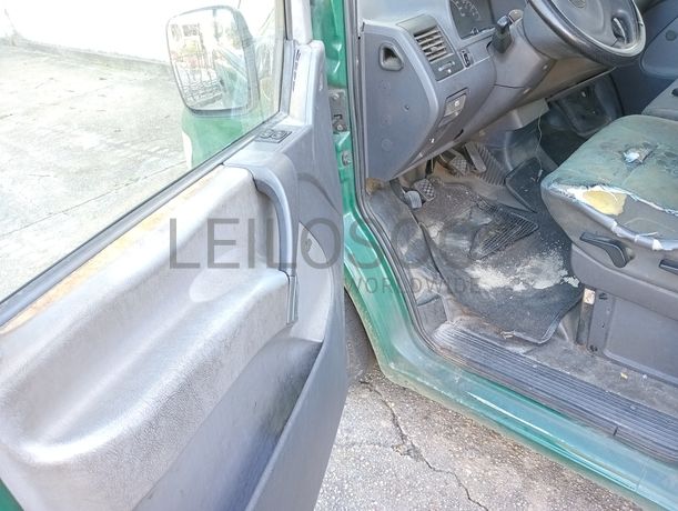 Mercedes-Benz Vito 112 CDI · Ano 1999
