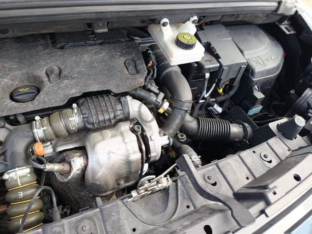 Peugeot 3008 · Ano 2013