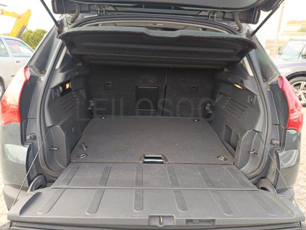 Peugeot 3008 · Ano 2013