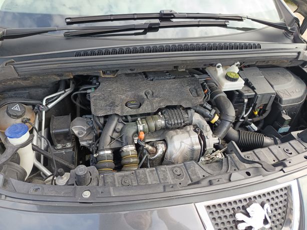 Peugeot 3008 · Ano 2013