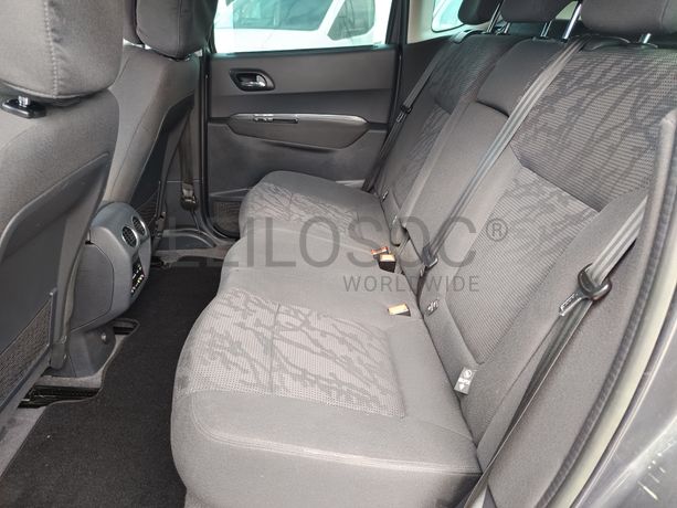 Peugeot 3008 · Ano 2013