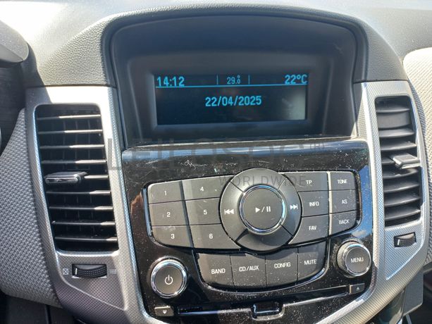 Chevrolet Cruze · Ano 2010