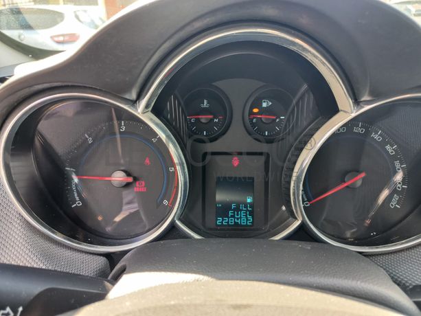 Chevrolet Cruze · Ano 2010