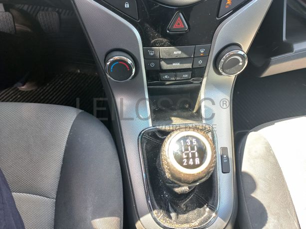 Chevrolet Cruze · Ano 2010