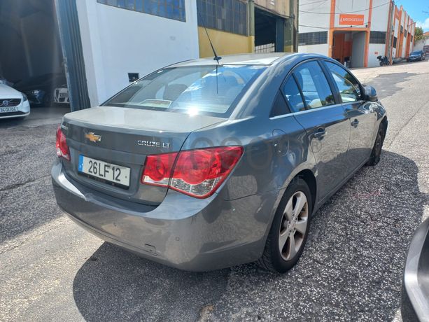 Chevrolet Cruze · Ano 2010