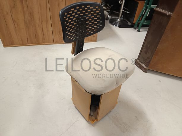 Mobiliário e Equipamentos